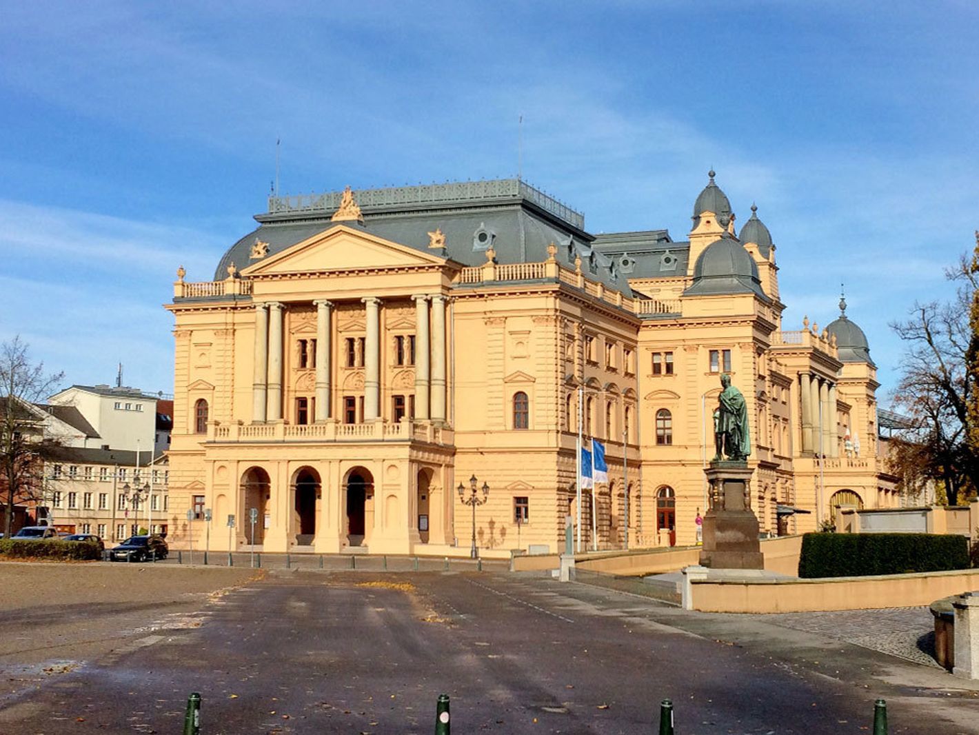 Geschichte des Mecklenburgischen Staatstheaters