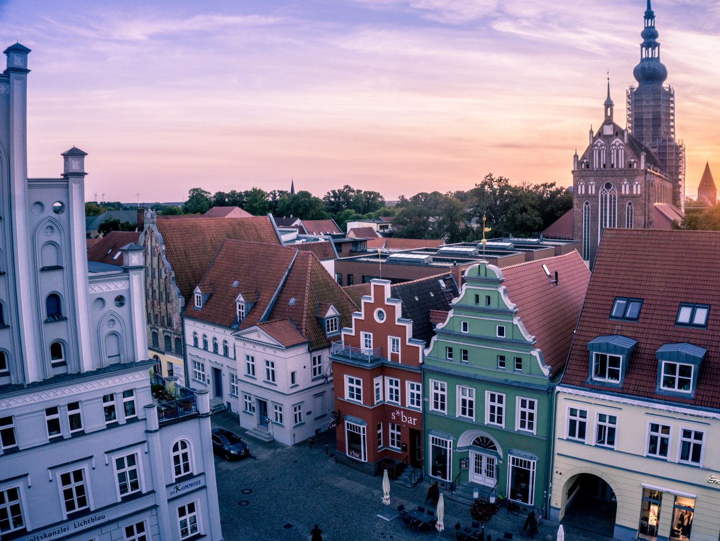  Greifswald Fischmarkt  | © Magnus - stock.adobe.com