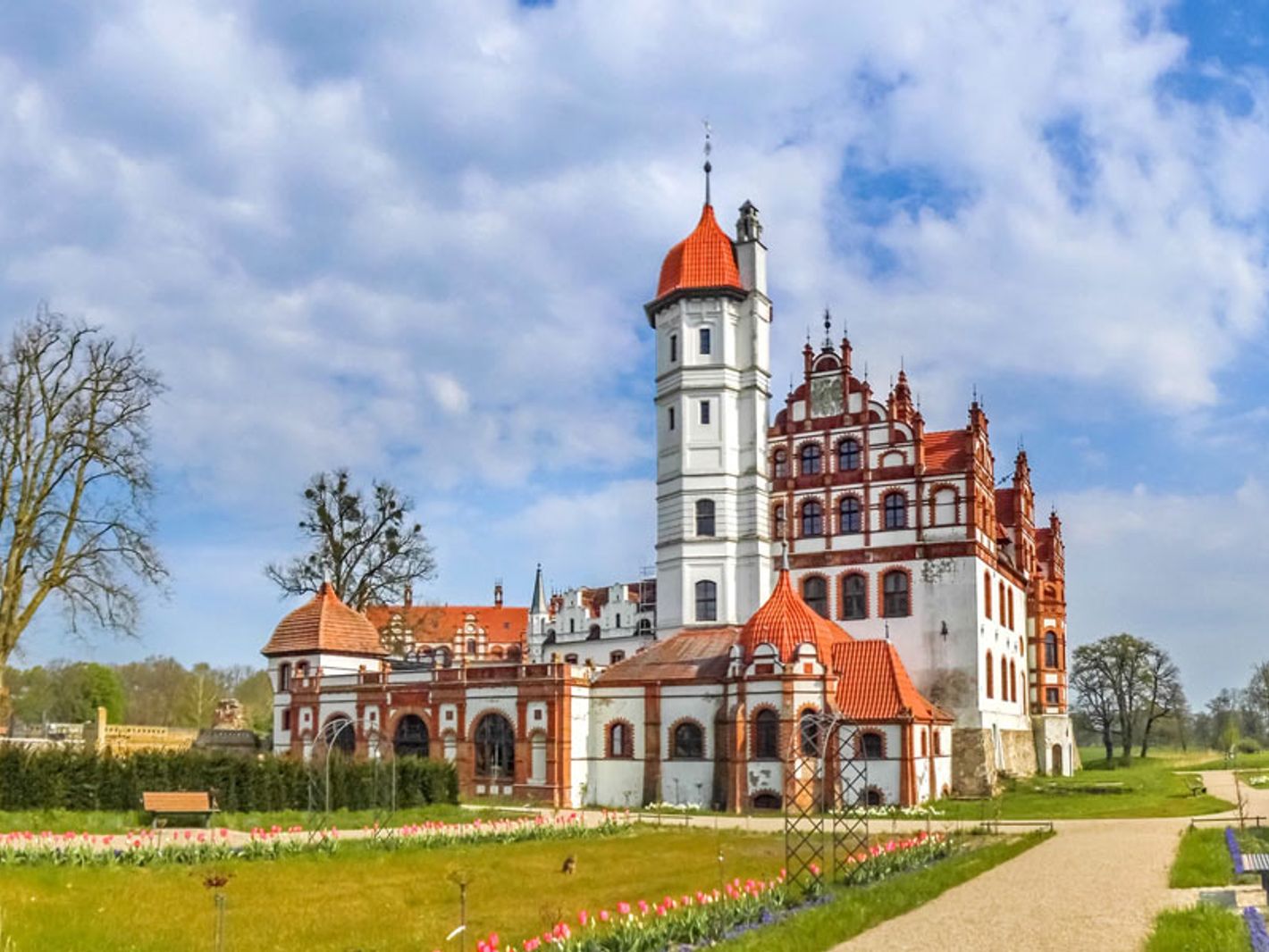 Schloss Basedow