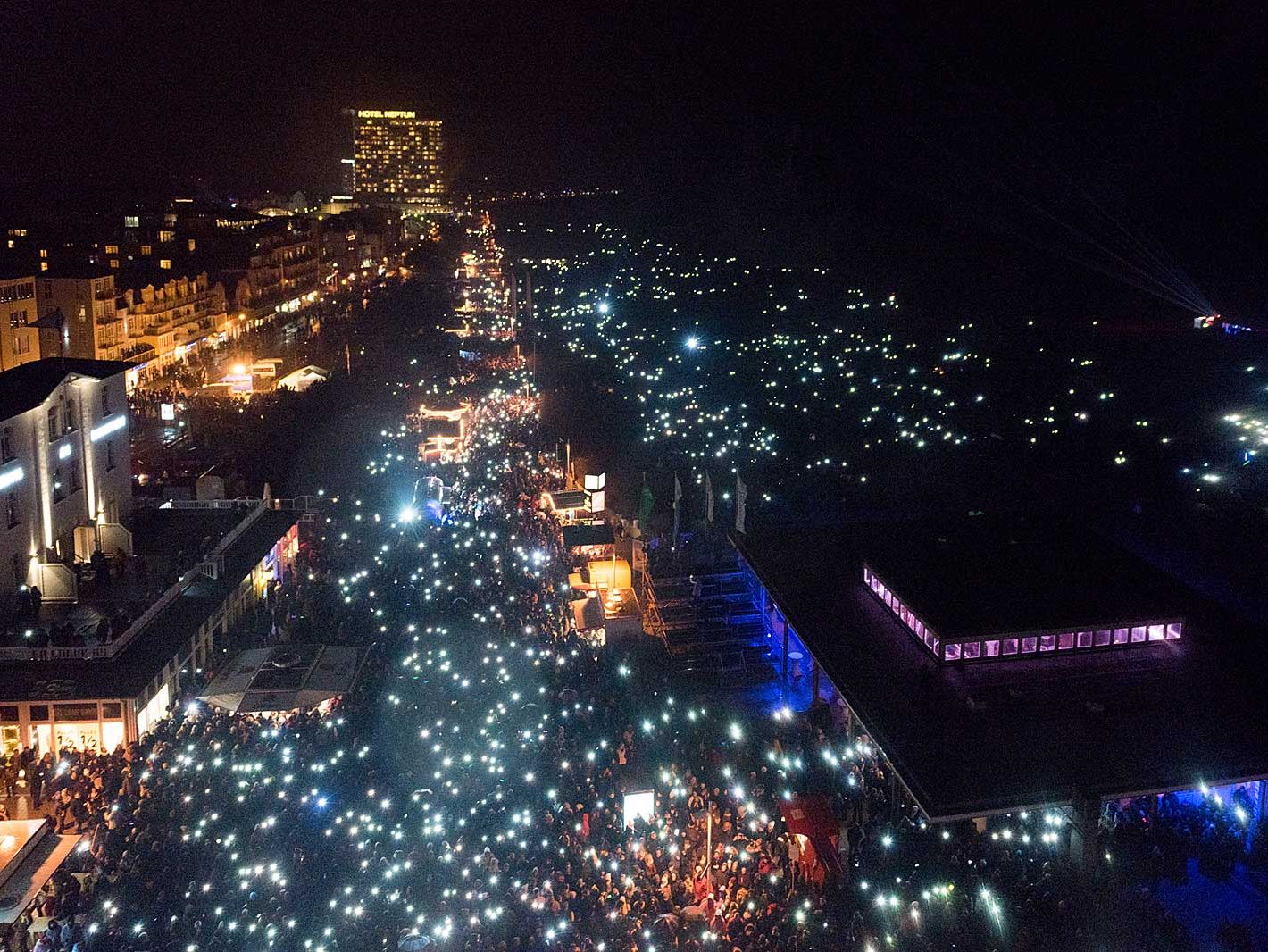  Warnemünder Turmleuchten Motiv 