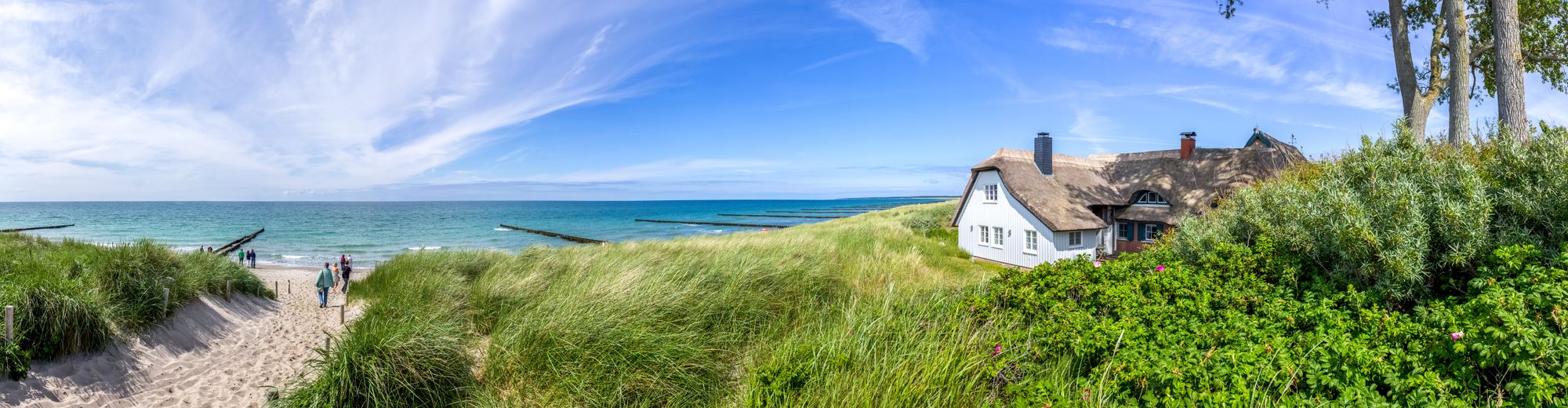 Ahrenshoop Küstenpanorama | ©  Sina Ettmer - stock.adobe.com