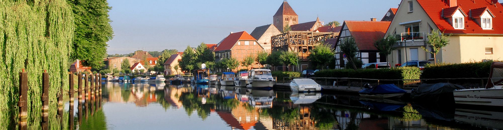 Müritz-Elde-Kanal  idyllischer Stadtblick | © fujipe - stock.adobe.com