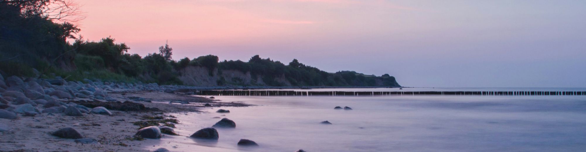 Steilküste bei Boltenhagen im Sonnenuntergang