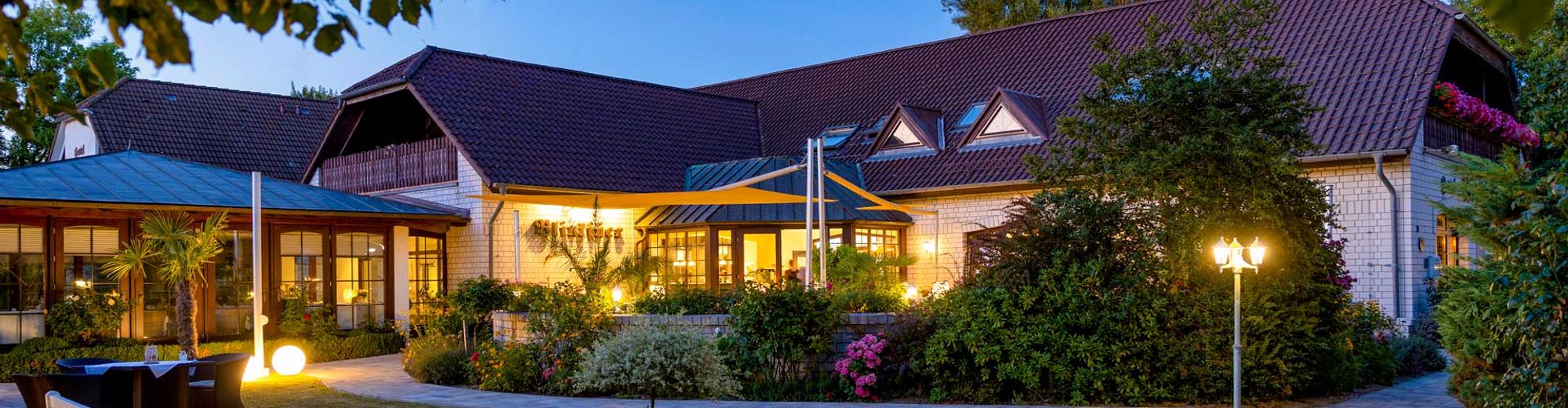 Abendstimmung am Hotel Blinkfüer