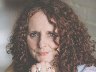 Maggie O'Farrell (c) Dasha Tenditna