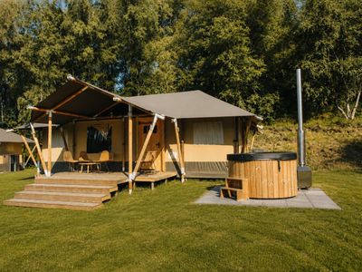«Glamfield Lodge II» – Wilsumer Berge