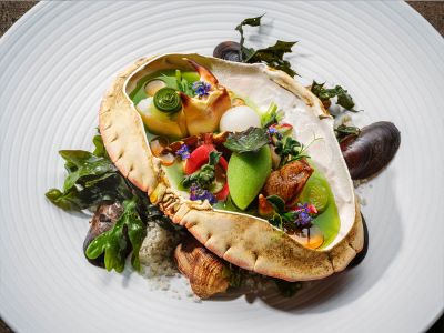 Restaurant Taschenkrebs| © Dorint Söl'ring Hof | Ydo Sol https://tpl.mmcdn.de/5678_pc5287/images/abl/sylt-soelring-hof-ostseite.jpg Ostseite Restaurant | © Dorint Söl'ring Hof | Ydo Sol Images