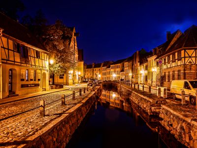 Altstadt Mühlenbach bei Nacht | © stephan koß/EyeEm - stock.adobe.com