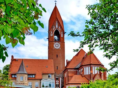 Maria-Rosenkranz-Königin-Kirche Demmin | Hansestadt Demmin
