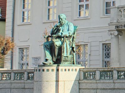 Fritz-Reuter-Denkmal | Udo Kruse - stock.adobe.com