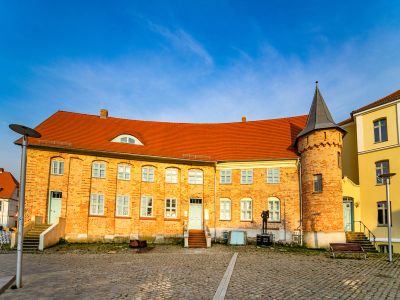 Krummes Haus und Heimatmuseum | modernmovie - stock.adobe.com