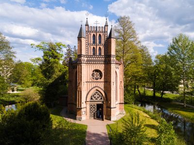 Katholische Kirche St. Helena und St. Andreas
