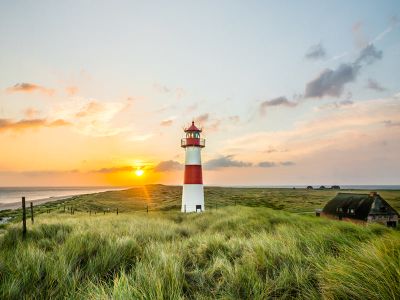 List | Benno Hoff - stock.adobe.com