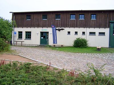 Nationakparkinfo "Kratzeburger Flatterhus" | © mvp.de - JP
