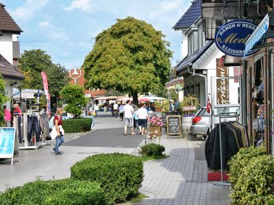 Flaniermeile Strandstraße in Zingst