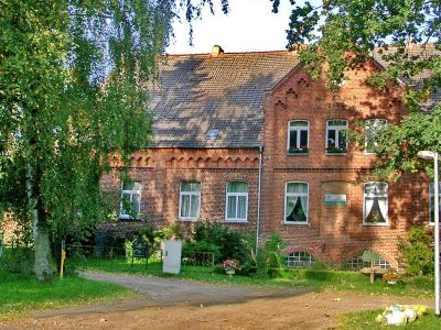 Gutshaus Louisenfeld