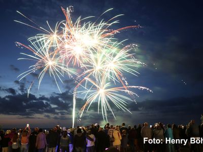  XXL Strandfeuerwerk | © DAS FOTO henry boehm 