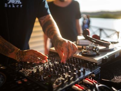Happy Sounds mit DJ MHP | © Binzer Bucht Tourismus