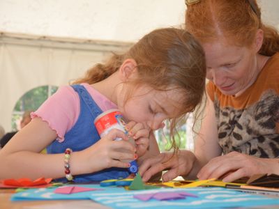 TIPP für KIDS: Kreative Bastelzeit für kleine Bastelfreunde (und ihre großen Helfer) | © Bastelzeit.JPG