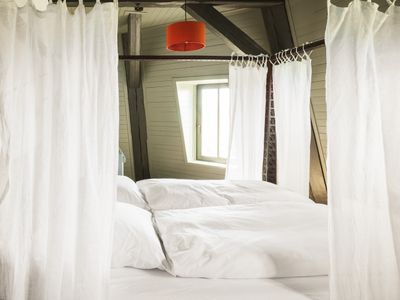 Himmelbett in der Fewo Kamut