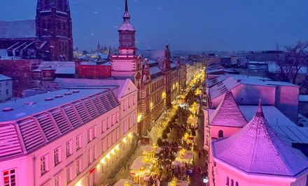 Schweriner Weihnachtsmarkt - Mecklenburgstraße |  © mvp.de