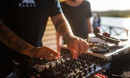Happy Sounds mit DJ MHP | © Binzer Bucht Tourismus