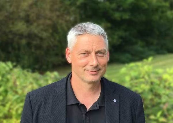 Sven Schwarzer, Kundenberater bei MANET Marketing