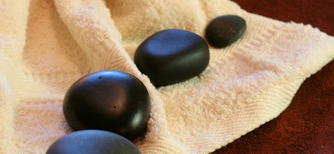 Wellness mit Steinen