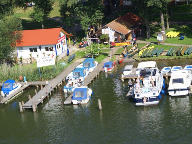 Bootsverleih am Strandhotel Mirow