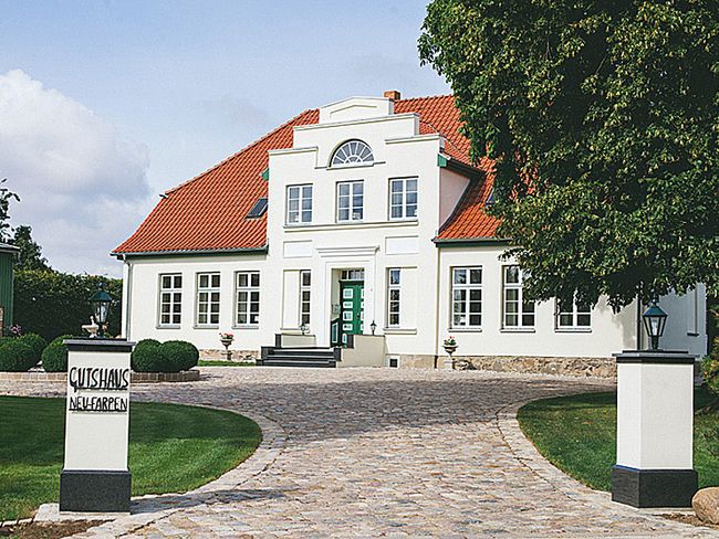 Gutshaus Neu Farpen