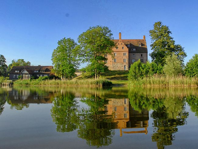 Schloss & Gut Ulrichshusen