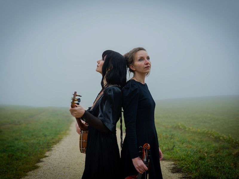 Adaya & Ursula Suchanek