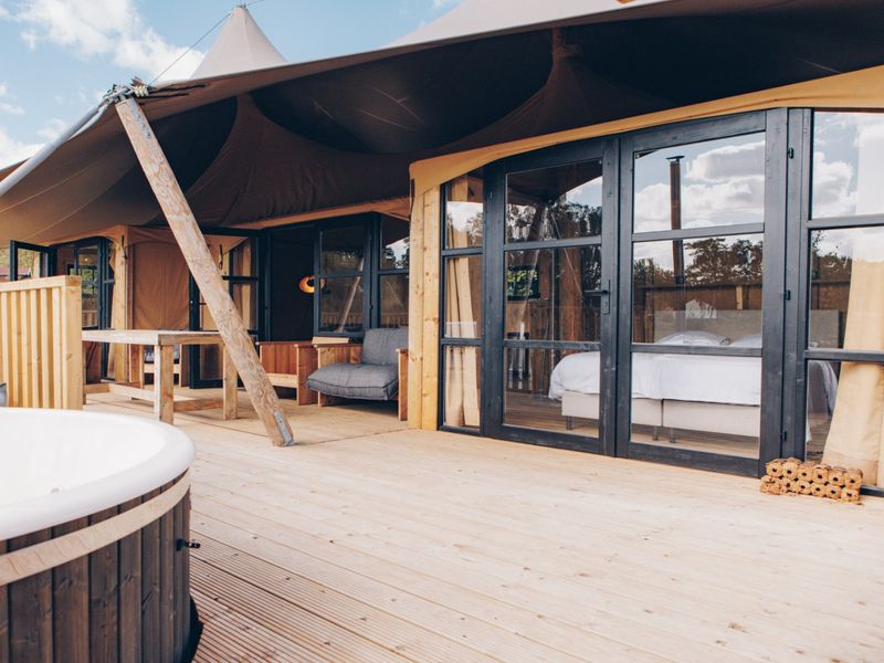 «Glamfield Lodge Deluxe» – Wilsumer Berge