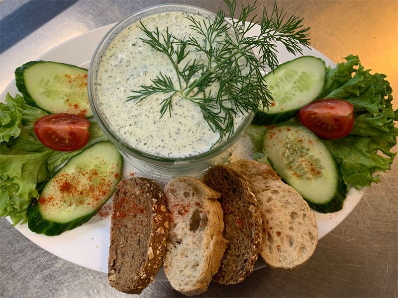Gurkensüppchen