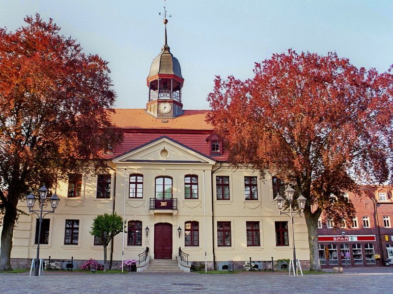 Rathaus Neustadt-Glewe |  © Stadt Neustadt-Glewe