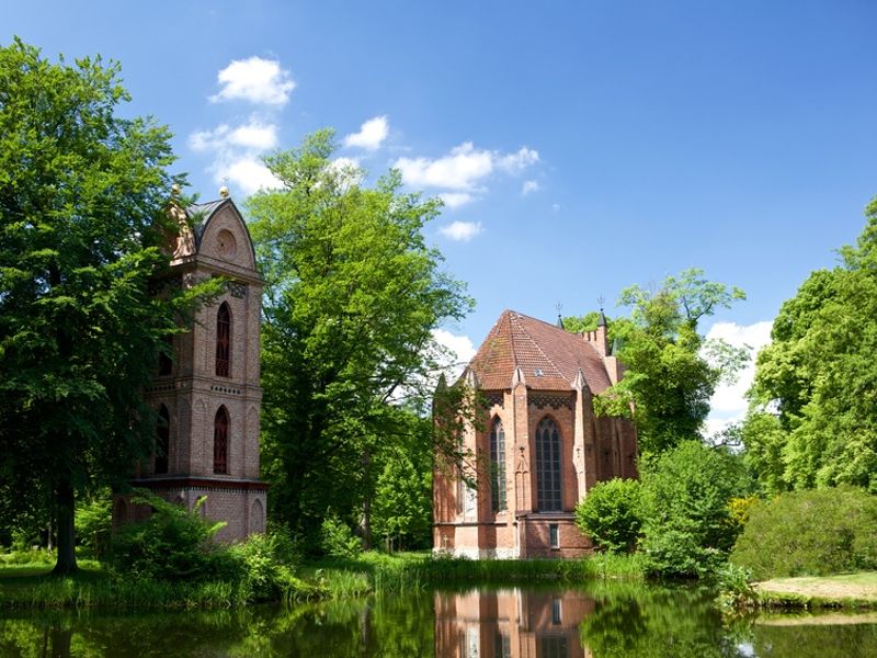 Schloßpark Ludwigslust | ©  Bergringfoto - stock.adobe.com