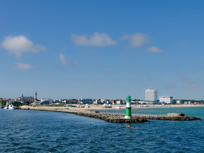 Warnemünde  | ©  Friederike Hegner - stock.adobe.com