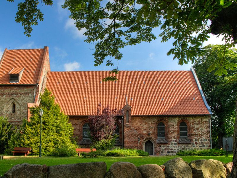 Kirche in Koserow | © Silke Koch - stock.adobe.com