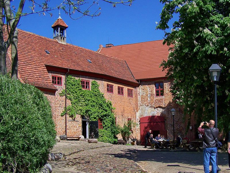 Burg Penzlin mit Hexenkeller | © mvp.de - JP