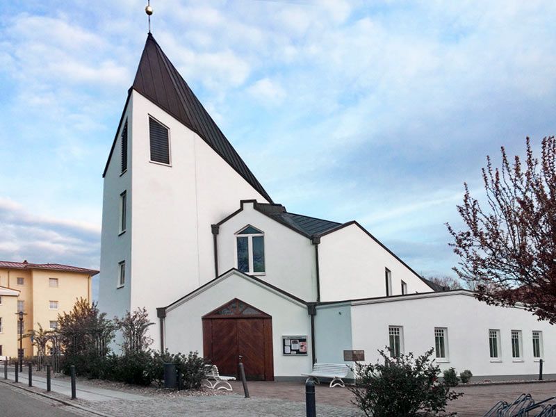 Kirche Heilige Dreifaltigkeit Kühlungsborn