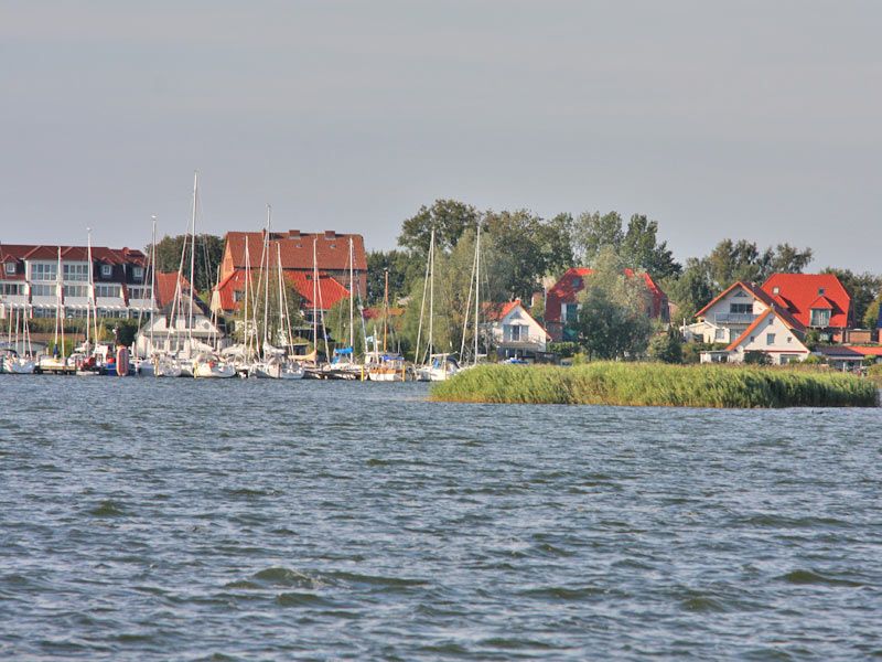 Breeger Fähr- und  Ausflugsfahrten