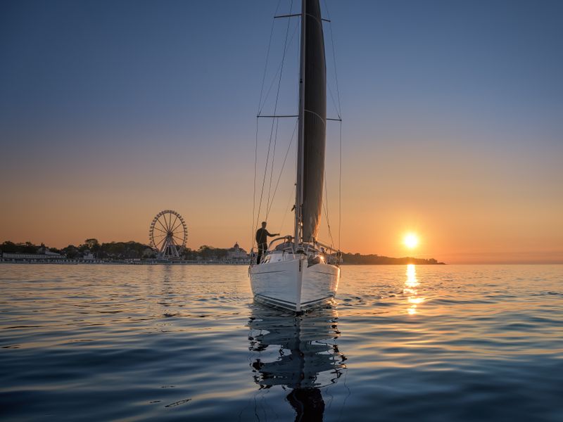 Segelboot vor Kühlungsborn | © AS-Fotoart - stock.adobe.com