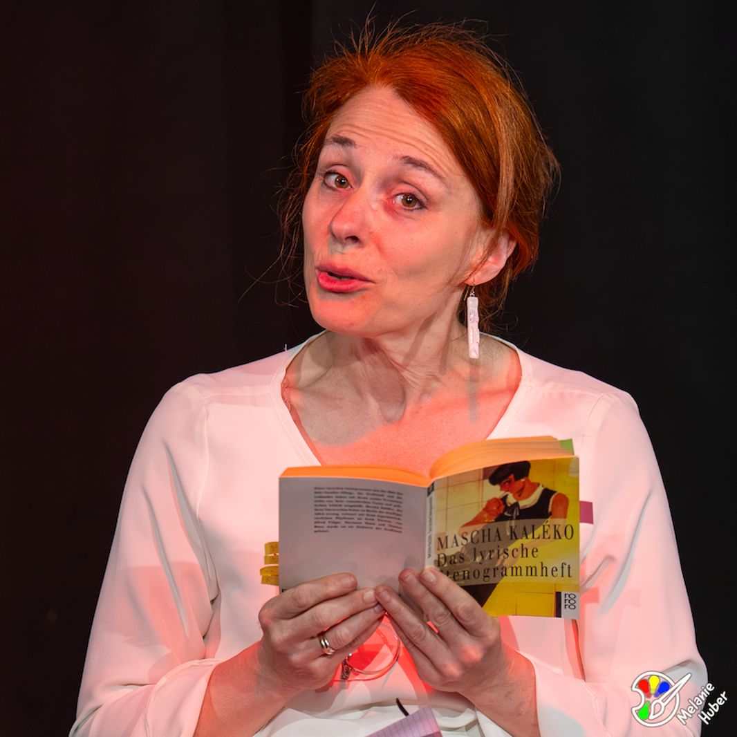 Luna Bühne