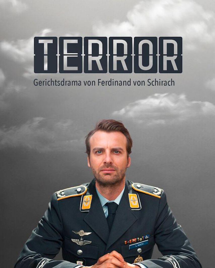 Yin-Lai Trinidad und Berliner Kriminal Theater