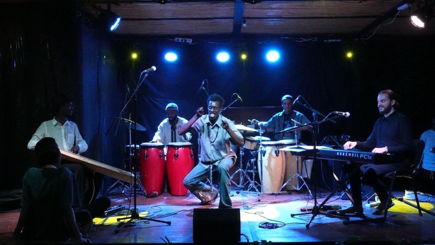 Cargo-Theater