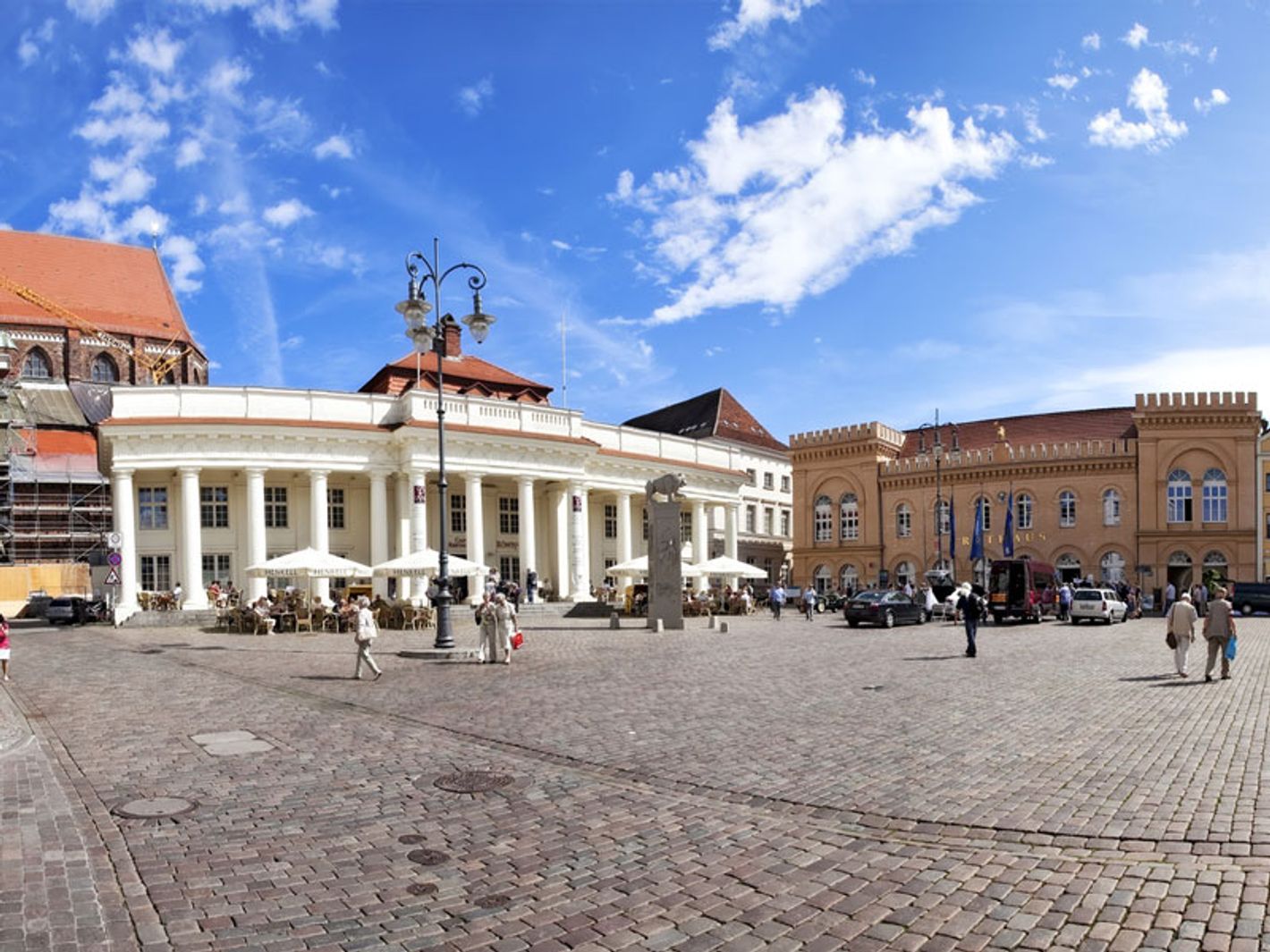 Marktplatz und Schlachtermarkt Schwerin