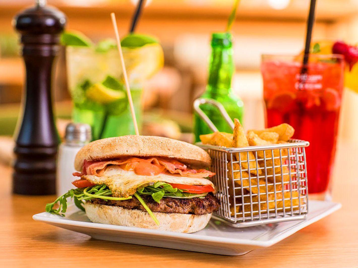 Restaurant "Beef & Burger"